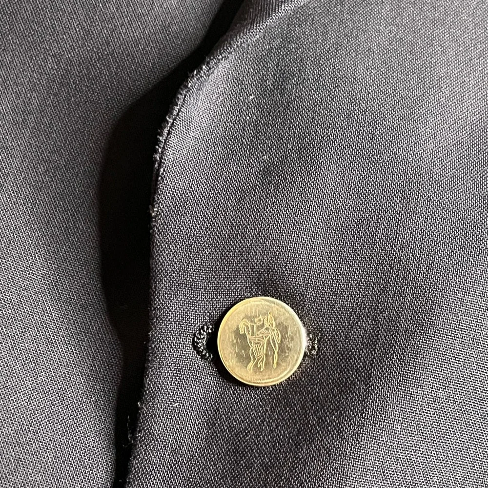 Burberrys Vintage Mens Navy Blue Wool Blazer Silver Crest Buttons Rodes 42R